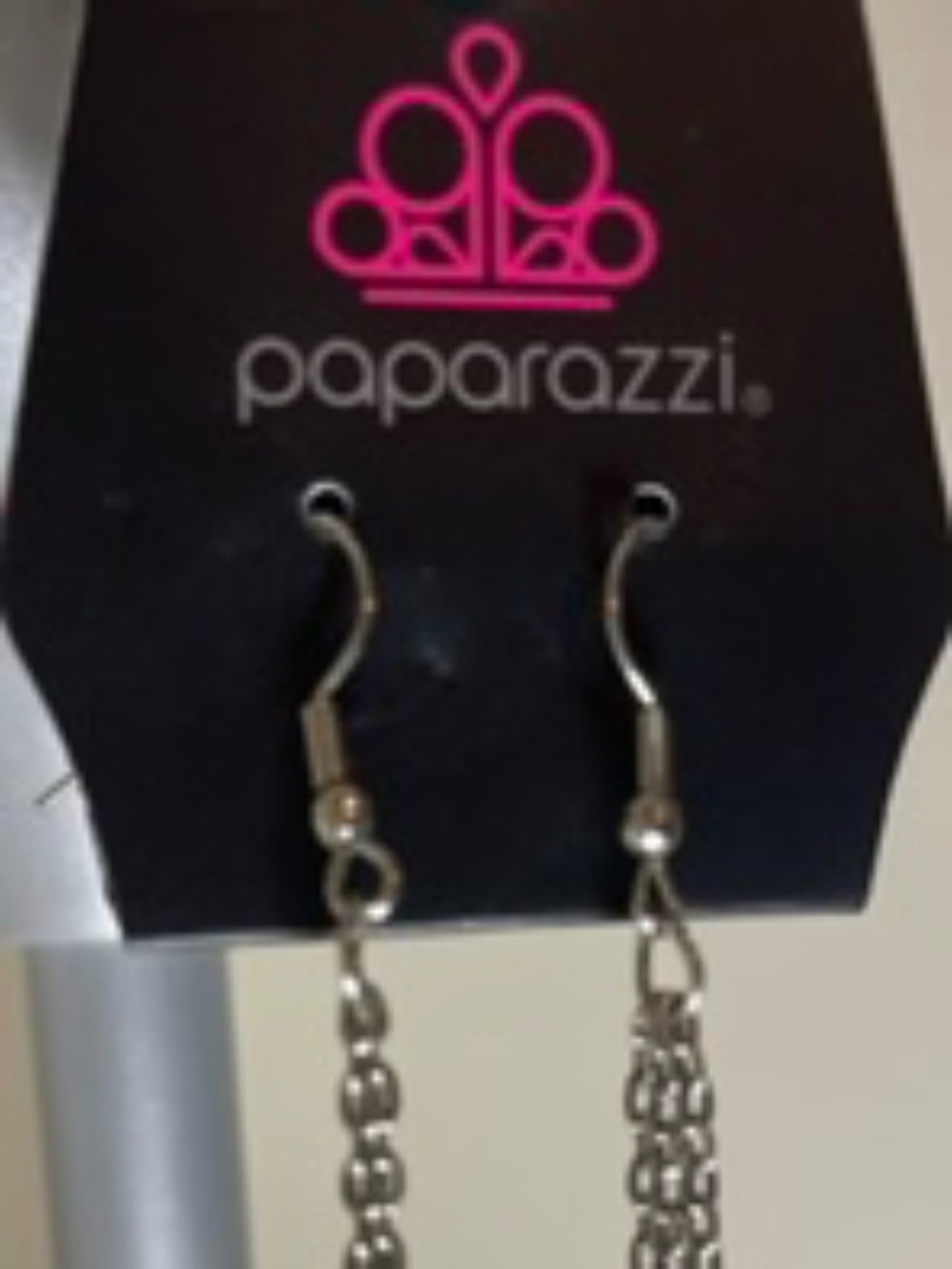 NWT Delicate Cascading Chains Earrings